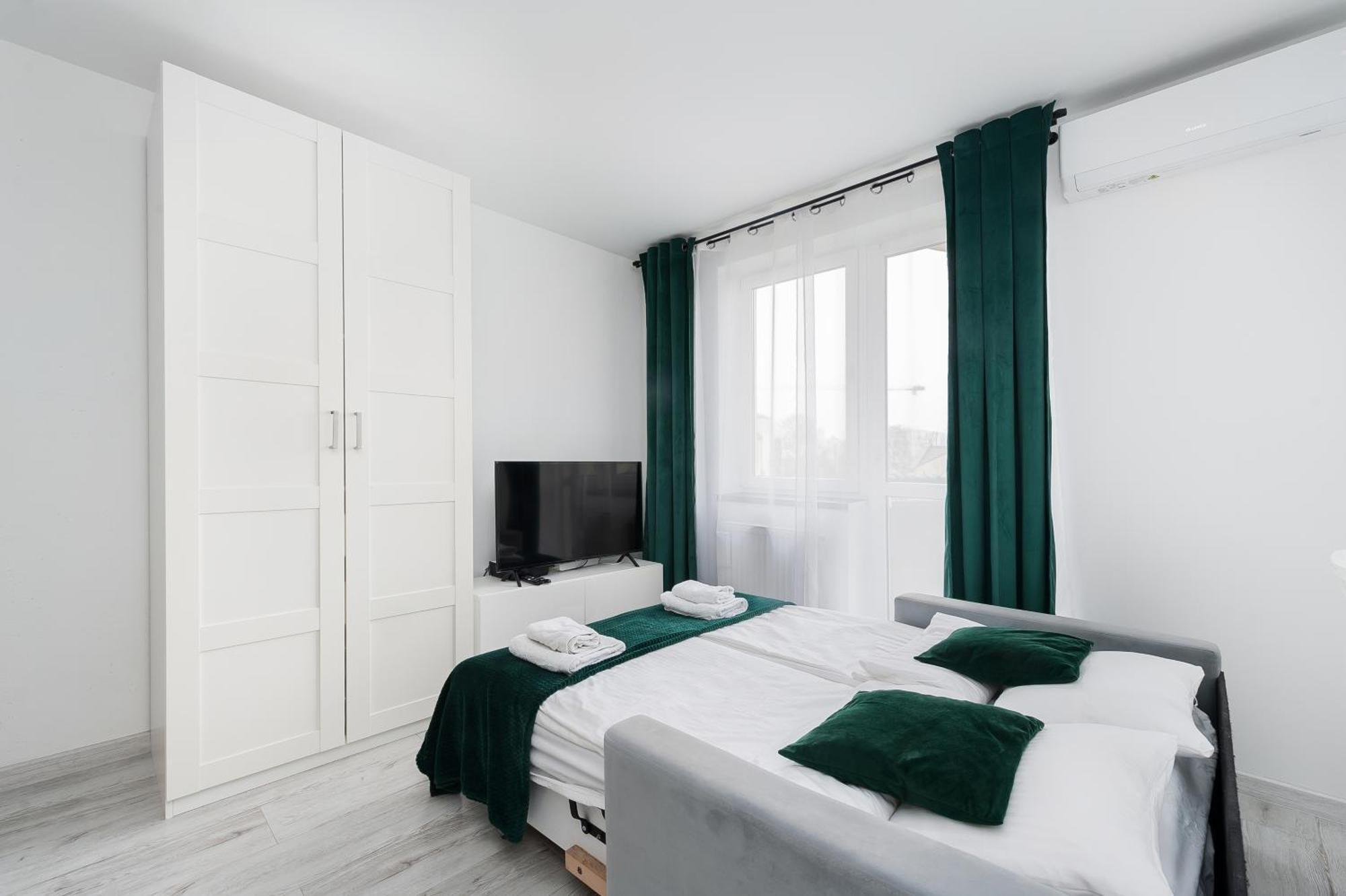 Bella Casa Premium Apartment - 117A Kobierzynska クラクフ エクステリア 写真